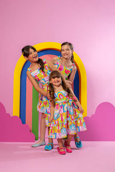 Vestido Midi Menina - Estampa Arco-Iris e Frutas