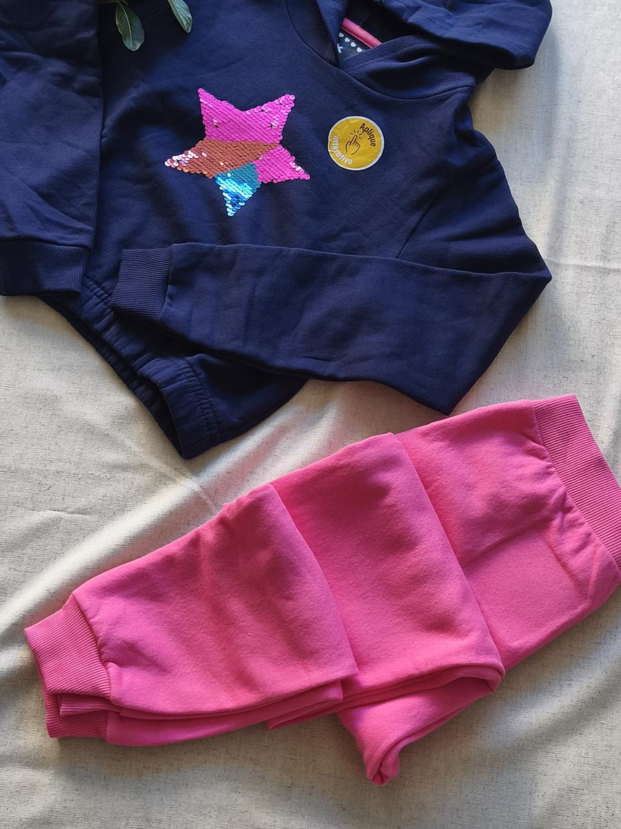 Conjunto blusão e calça jogger estrela interativa