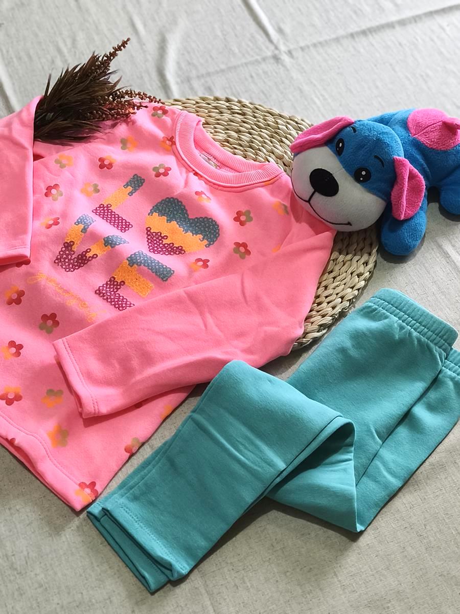 Conjunto blusão e calça legging love