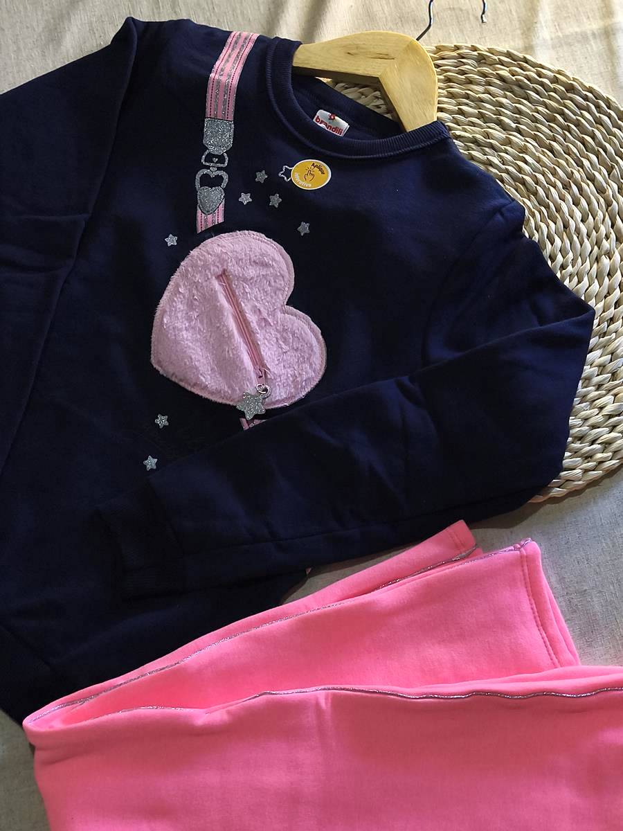 Conjunto blusão e calça legging coração interativo