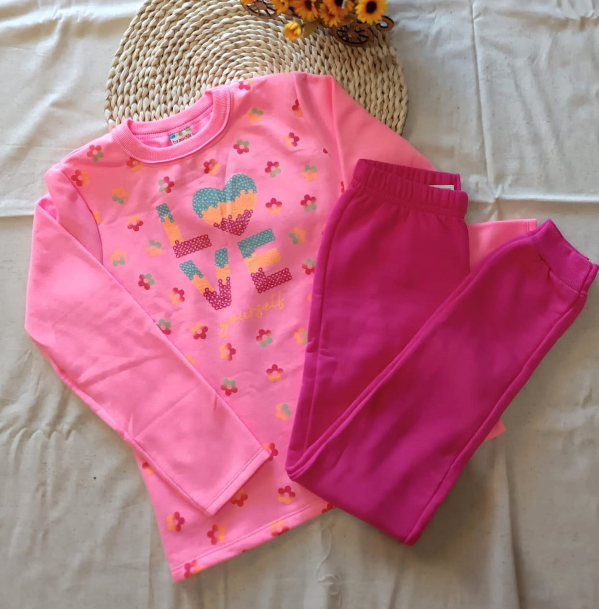 Conjunto blusão e calça rosa- Love