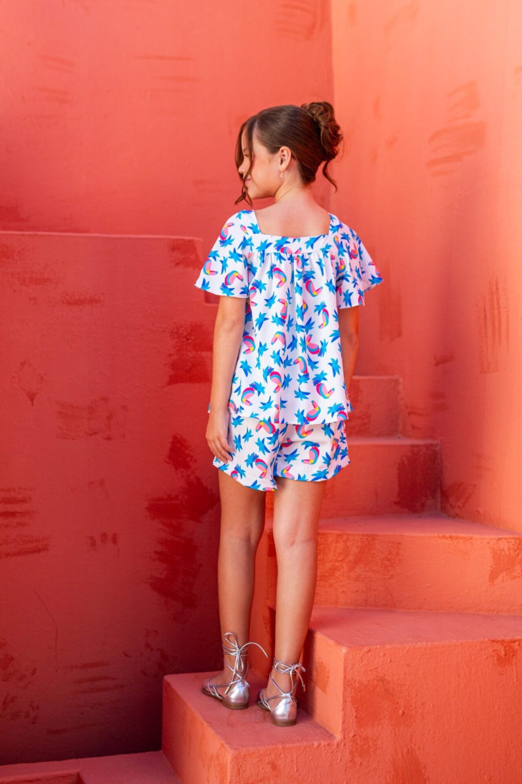 Conjunto Bata e Shorts- Azul Estampa Tucanos